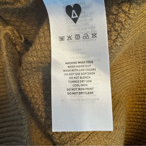 NWT Aelfric Eden Men’s Oversized Chunky Brown Cable Knit Fisherman Sweater Sz L - Picture 6 of 10